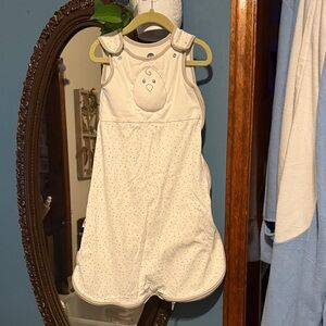 Nested Bean Zen Sack Classic in White with Gray Stars